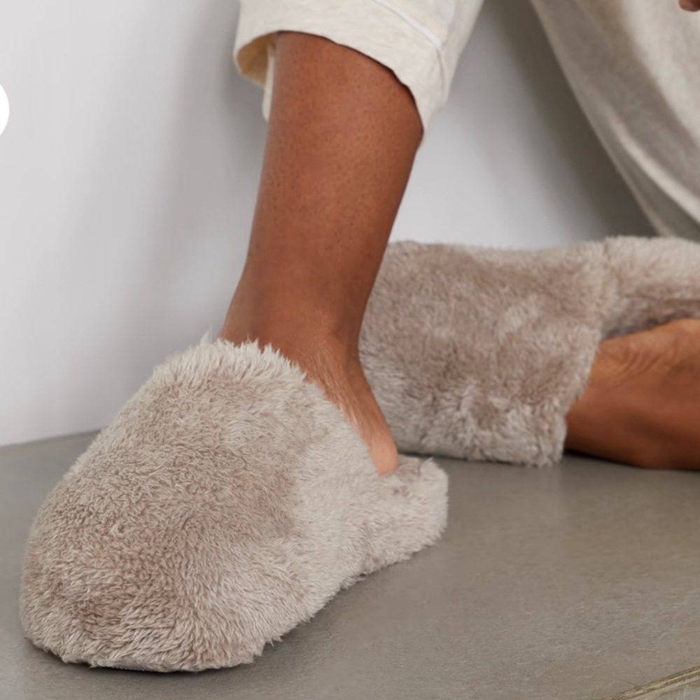 Skin Winnie Tan Recycled Fur Luxury Slippers S